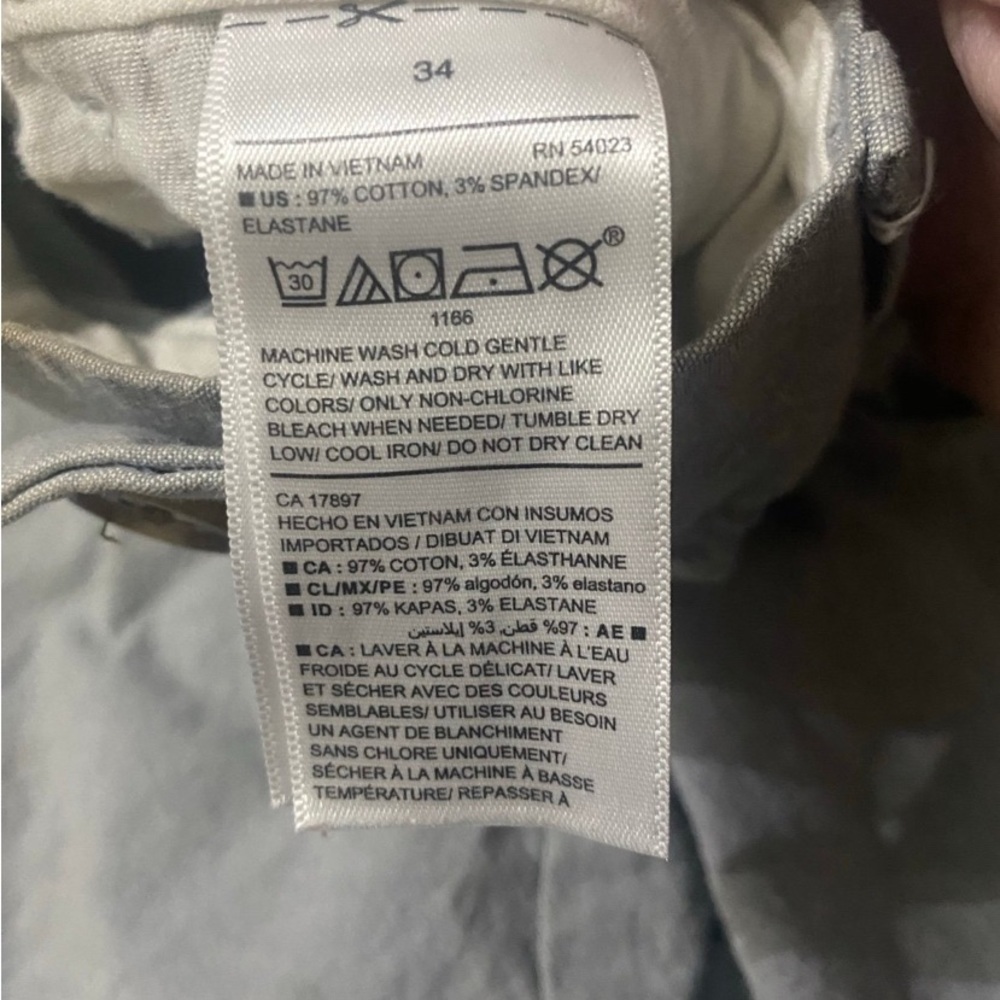 Men’s Old Navy 34 shorts - Picture 4 of 5